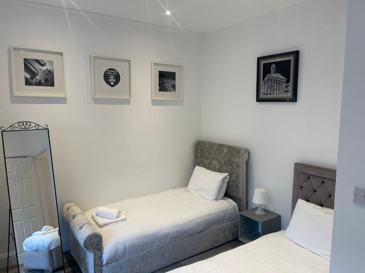 Elder Park Apartments Glasgow Extérieur photo