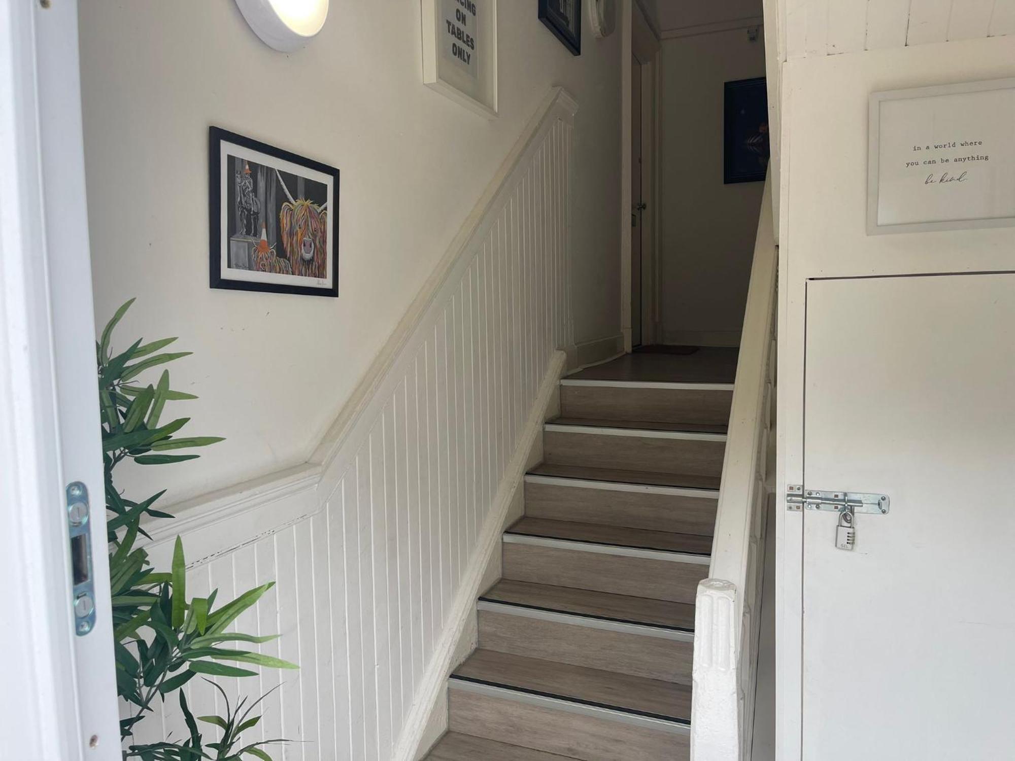 Elder Park Apartments Glasgow Extérieur photo