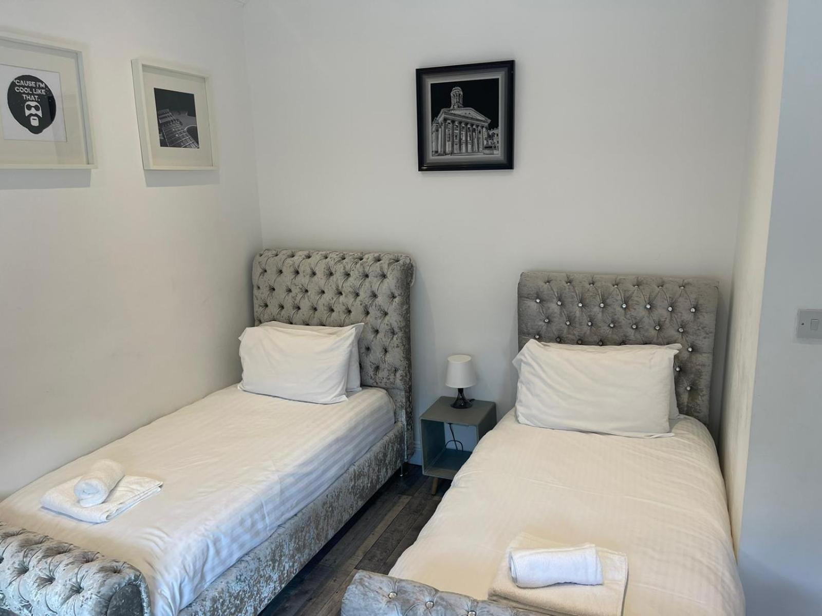 Elder Park Apartments Glasgow Extérieur photo